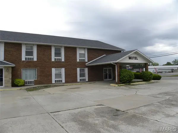 730 S State ST, Jerseyville, IL 62052