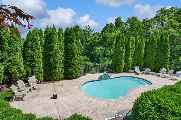 169 Fick Farm RD, Chesterfield, MO 63005