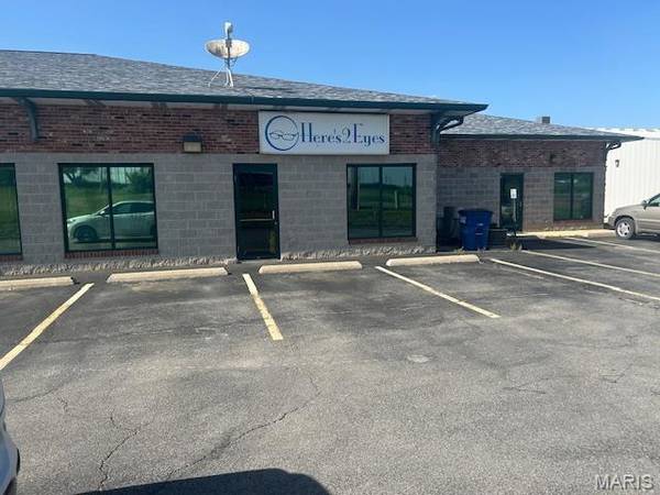 104 Sarah Ann BLVD, Troy, MO 63379