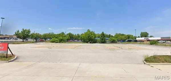 3735 Harry S Truman BLVD, St Charles, MO 63301
