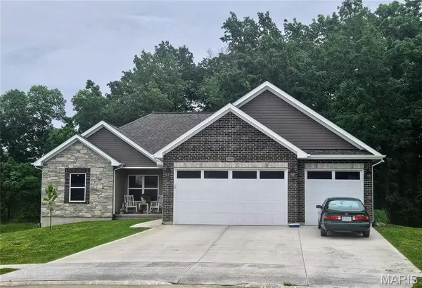 10715 Trenton LN #TBB, Foristell, MO 63348