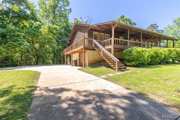 765 Carter 103, Van Buren, MO 63965