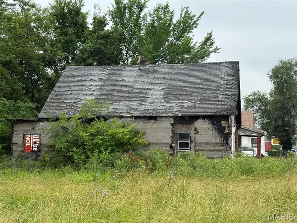 2626 Missouri AVE, East St Louis, IL 62205