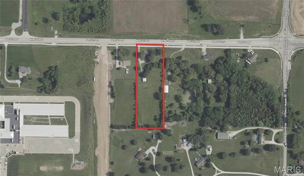 2466 W Meyer RD, Wentzville, MO 63385