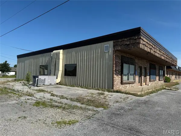 1601 N Market ST, Sparta, IL 62286