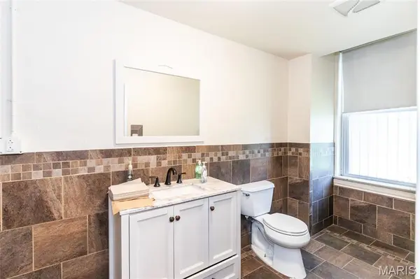 5809 Dr Martin Luther King DR, St Louis, MO 63112