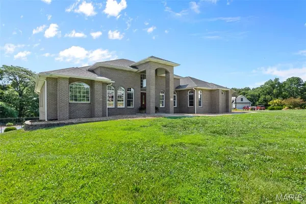 157 End Zone RD, Jackson, MO 63755