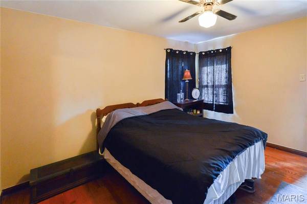 5050 Potomac ST, St Louis, MO 63139