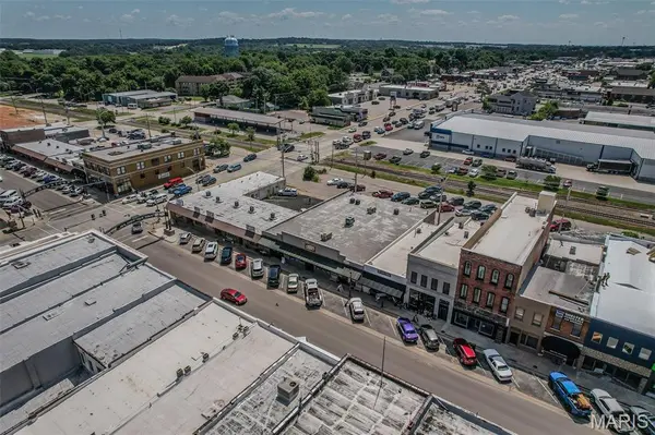 112 W Commercial ST, Lebanon, MO 65536