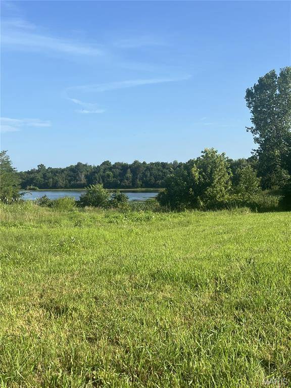 1393 Warren Lake DR, Jackson, MO 63755