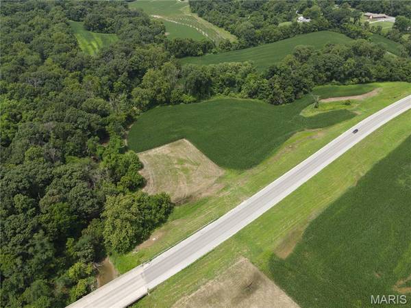 1454 Scott Troy RD, Lebanon, IL 62254