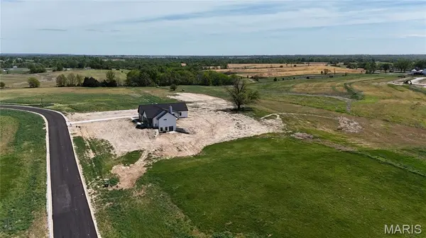 239 Autumn Hallow Ct, Old Monroe, MO 63369