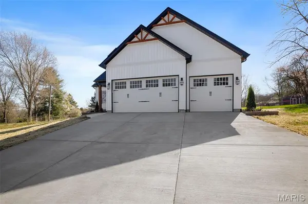 1145 Bell Mountain RD, Farmington, MO 63640