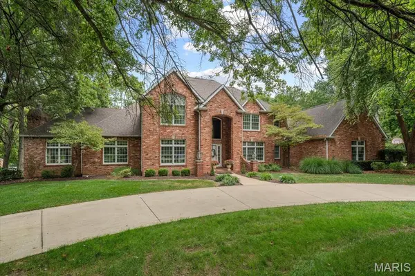 2917 18th Fairway DR, Belleville, IL 62220
