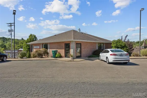326 E High ST, Potosi, MO 63664