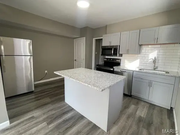 5022 Elenore Avenue, St Louis, MO 63116