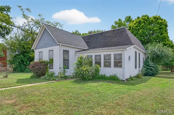 222 W Saint Louis ST, Pacific, MO 63069