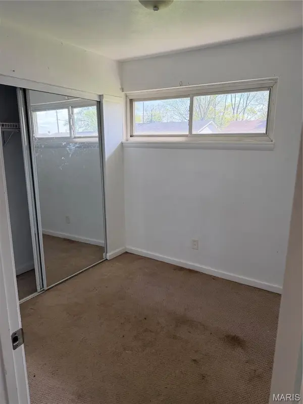 2007 Delores ST, Cahokia, IL 62206