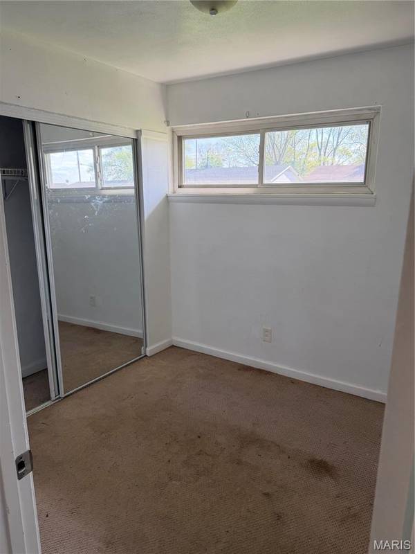 2007 Delores ST, Cahokia, IL 62206