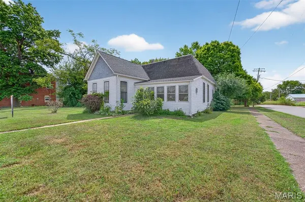 222 W Saint Louis ST, Pacific, MO 63069