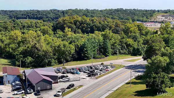 888 Commercial BLVD, Herculaneum, MO 63048