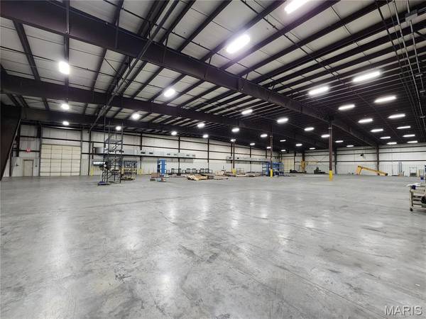 1011 Industrial CT, Moscow Mills, MO 63362
