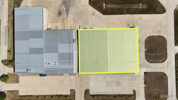 1011 Industrial CT, Moscow Mills, MO 63362