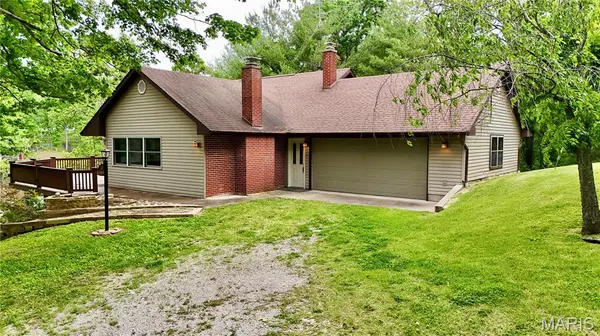 520 Christopher DR, Perryville, MO 63775