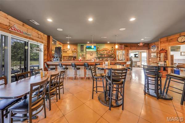 36650 Highway 63 N, Vienna, MO 65582