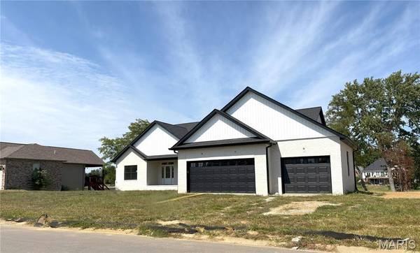 8429 Treybrooke PL, O'fallon, IL 62269