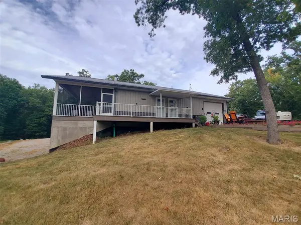 28148 Commanche TRL, Canton, MO 63435
