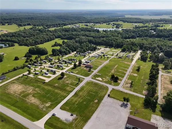 19340 Highway J #45, Monroe City, MO 63456