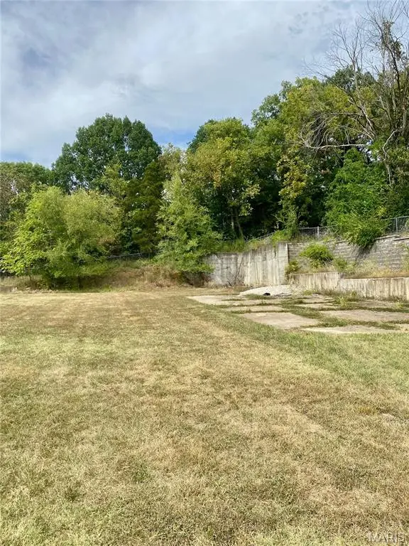 0 E Park ST, Pacific, MO 63069