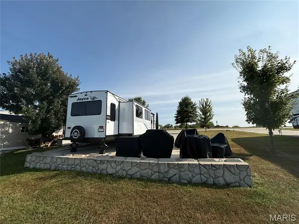 19340 Highway J #66, Monroe City, MO 63456