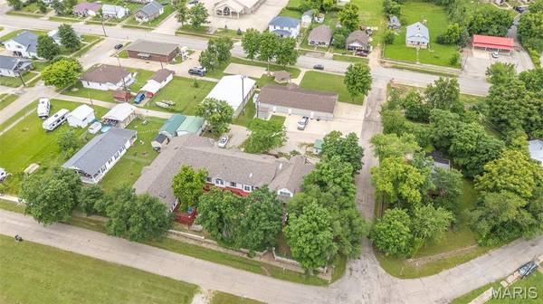 207 E. Front St., Annapolis, MO 63620