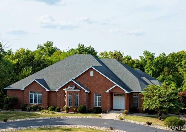 171 Rolling MDWS, Hannibal, MO 63401