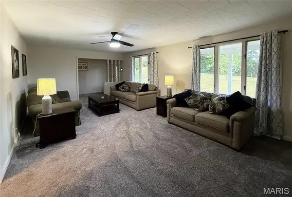 26172 Highway 11, Brookfield, MO 64628