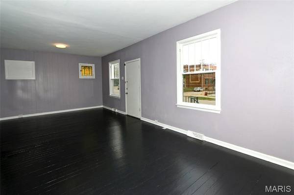 7046 Emma AVE, Jennings, MO 63136