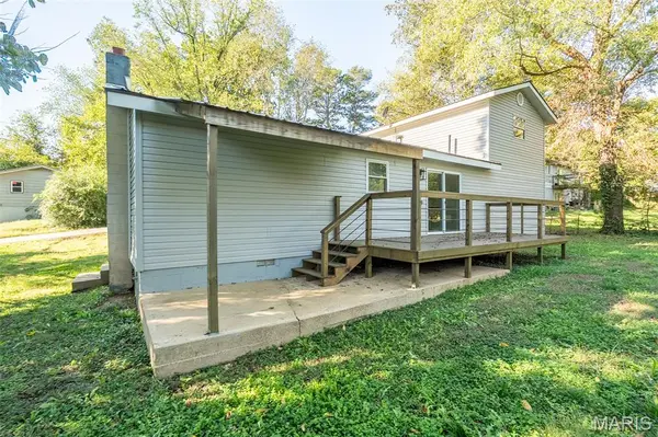 607 Wanda RD, Doniphan, MO 63935
