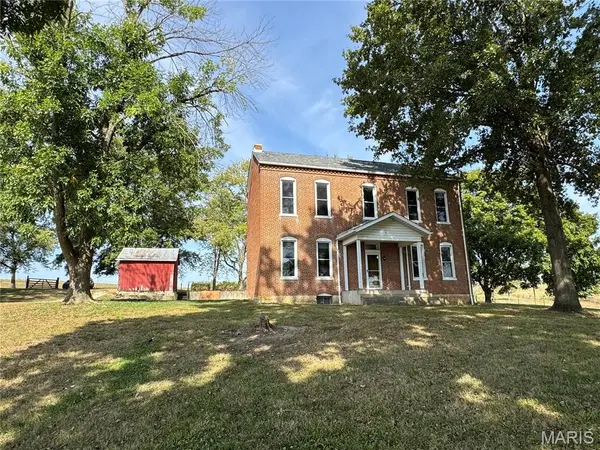 399 Brinker TRL, Washington, MO 63090
