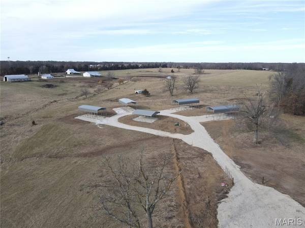 18861 Lambeau TRL, Monroe City, MO 63456
