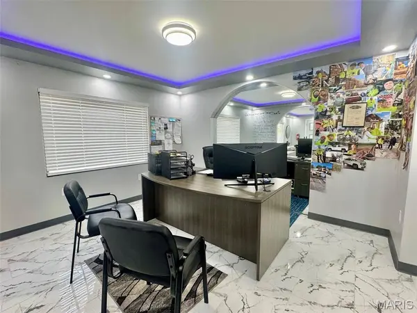 1329 Broadway, Hannibal, MO 63401