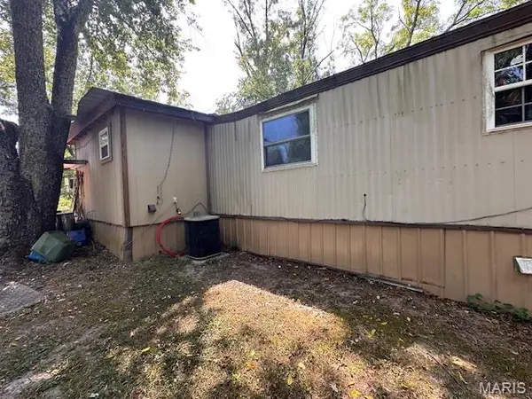 761 Harlow Road, Mountain View, MO 65548