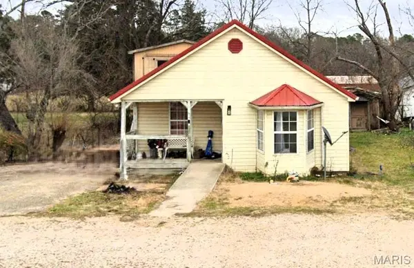 8438 State Highway 19, Winona, MO 65588
