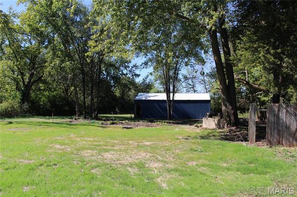 209 S Elm ST, Bellflower, MO 63333