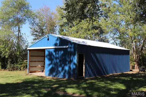 209 S Elm ST, Bellflower, MO 63333