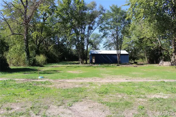 209 S Elm ST, Bellflower, MO 63333