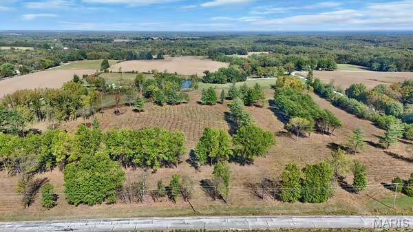 18181 Hickory Lick RD, Warrenton, MO 63383