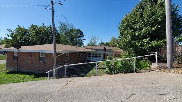 102 W Center ST, Salem, MO 65560