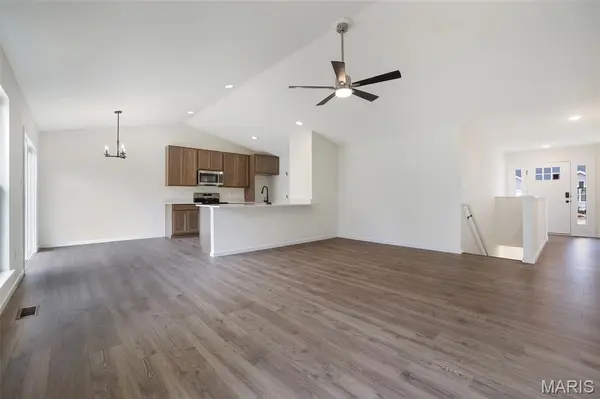 466 Austin DR, Truesdale, MO 63380